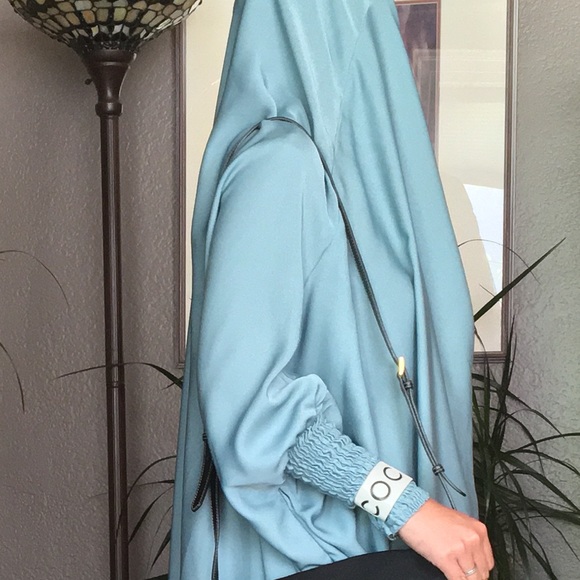 VINTAGE XS Chanel COCO Bracelet Resin Black&White - Picture 2 of 9